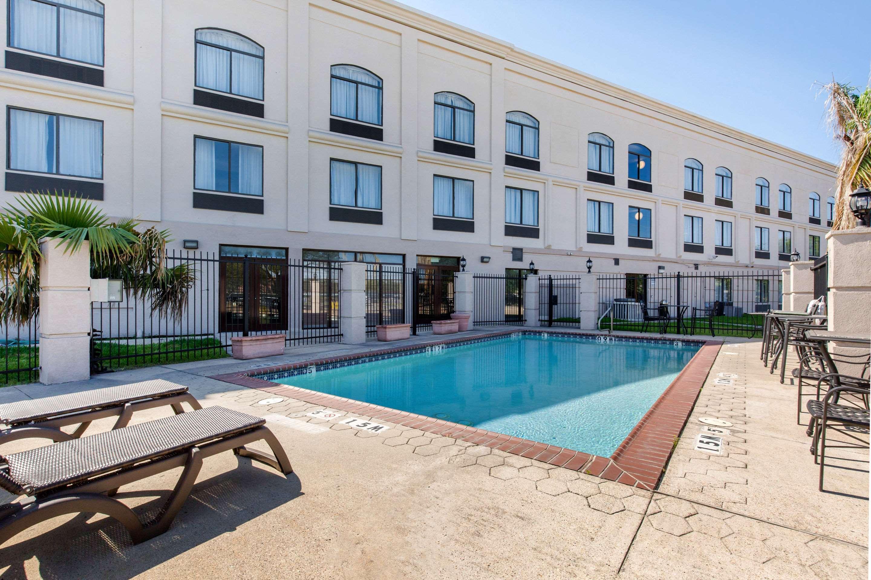 Comfort Inn & Suites Sw Houston Sugarland Екстер'єр фото